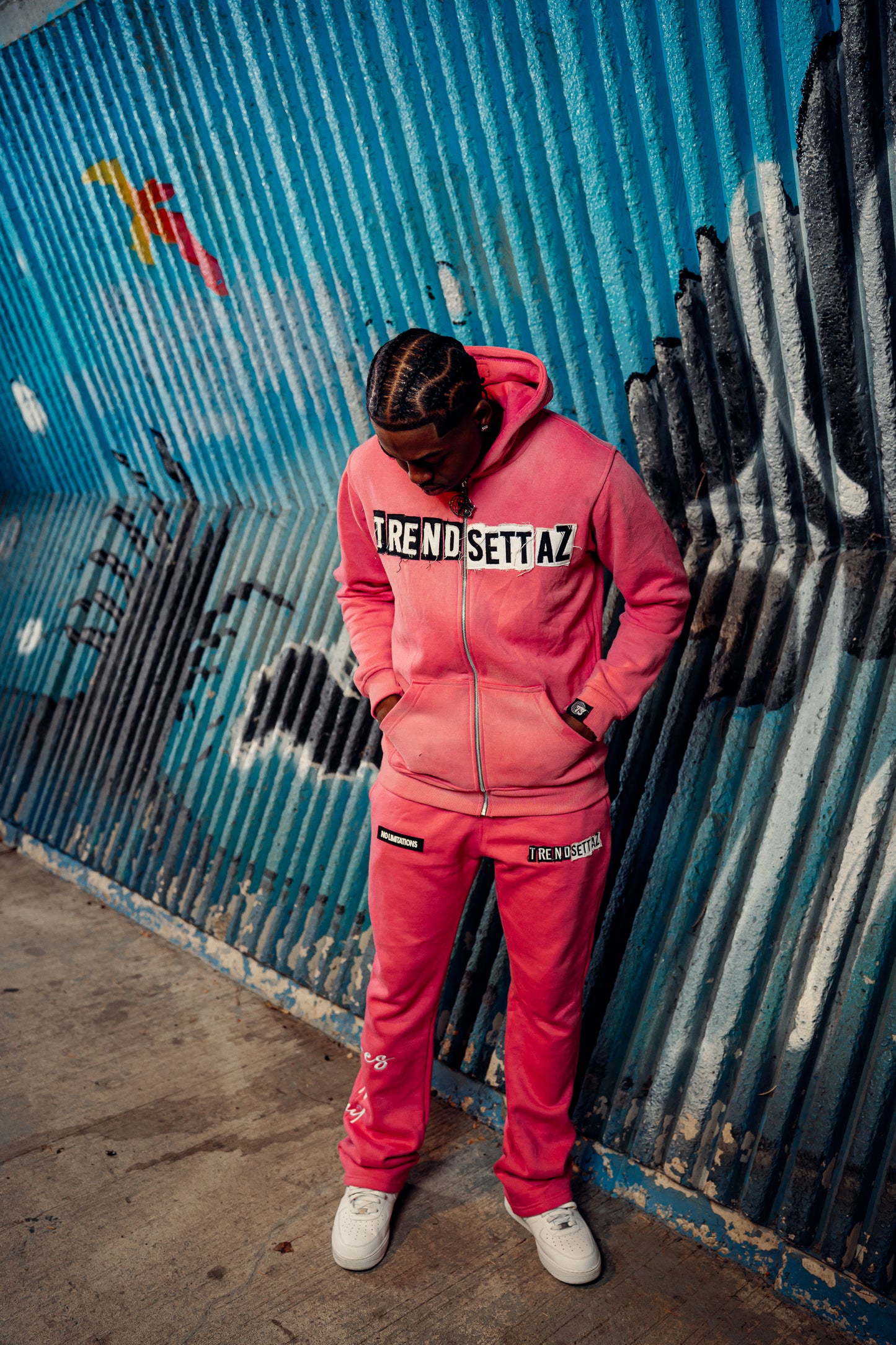 [PRE ORDER] Pink Trendsettaz No Limitations Sweatpants